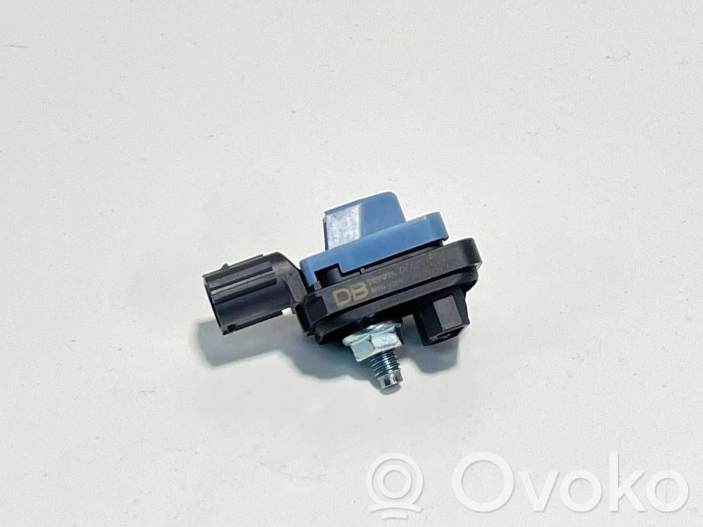 Toyota RAV 4 (XA50) Gaisa spilvenu trieciensensors 