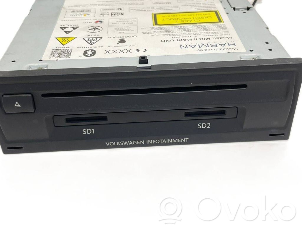 Volkswagen PASSAT B8 Stacja multimedialna GPS / CD / DVD 