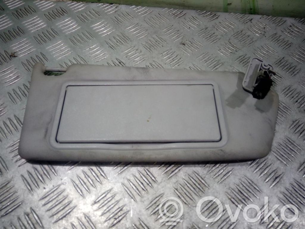 Sun visor