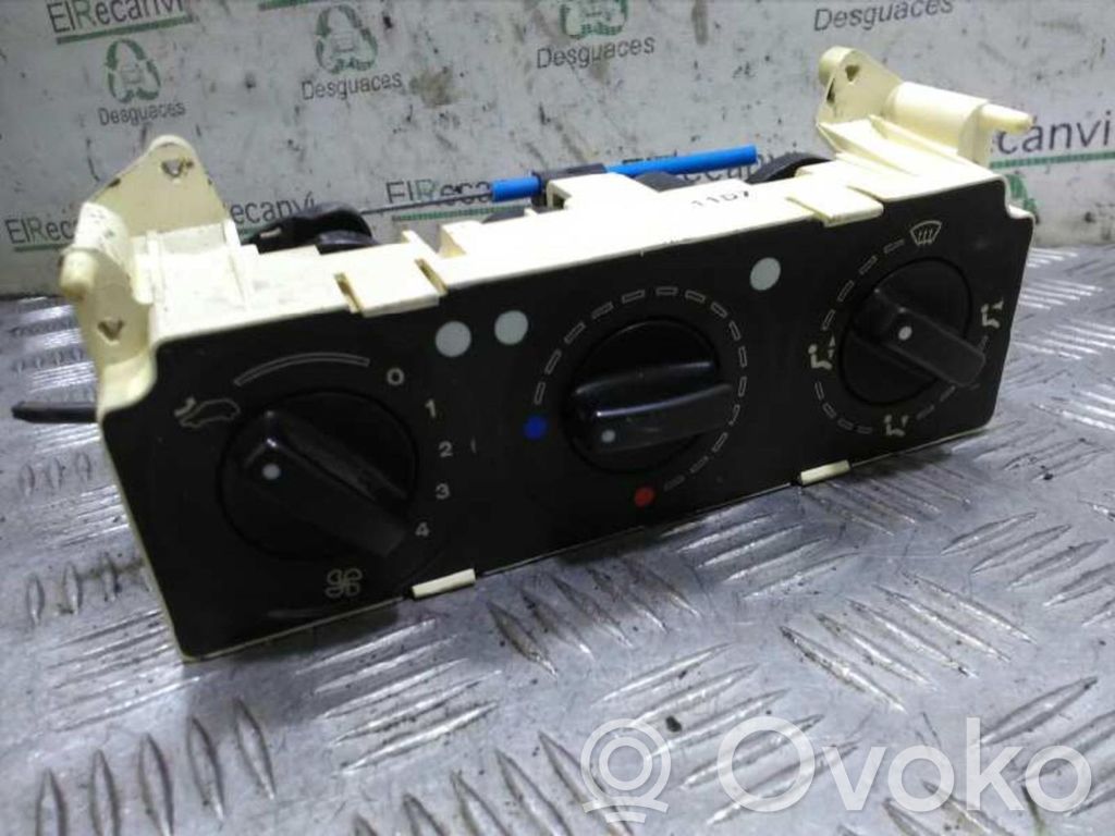 Climate control unit   810500233F