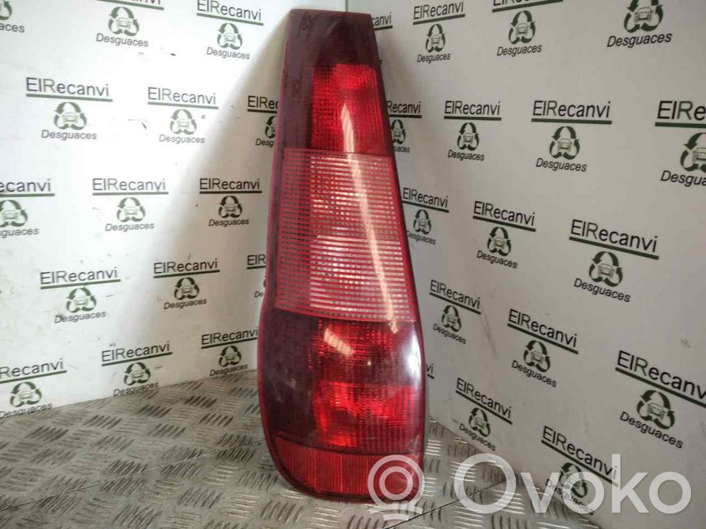 Fiat Punto (176) Lampă spate în caroserie 