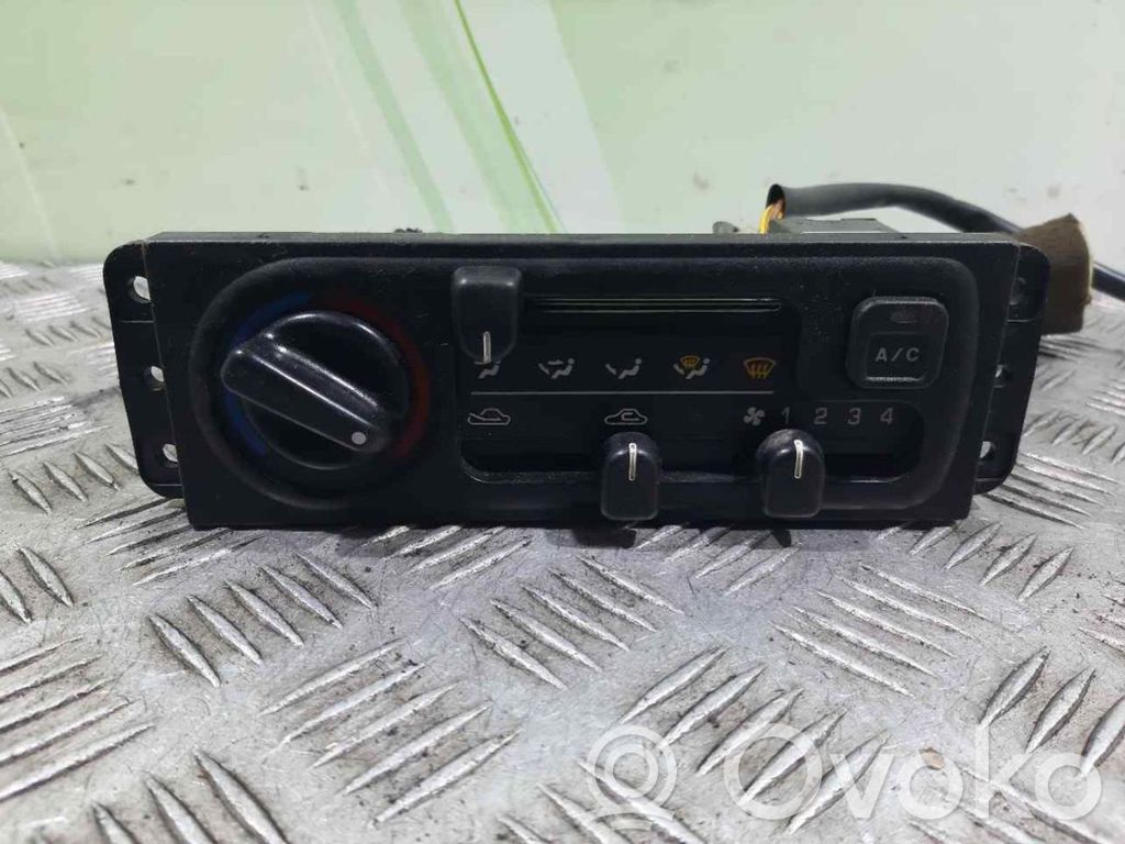 KIA Sportage Climate control unit 
