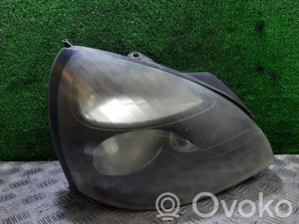 Renault Clio II Headlight/headlamp 