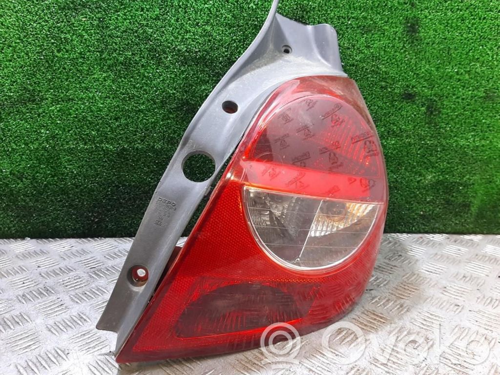Renault Clio III Rear/tail lights 
