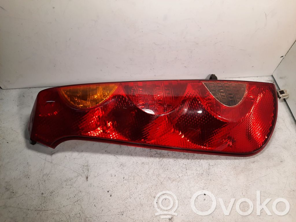 Rear/tail lights