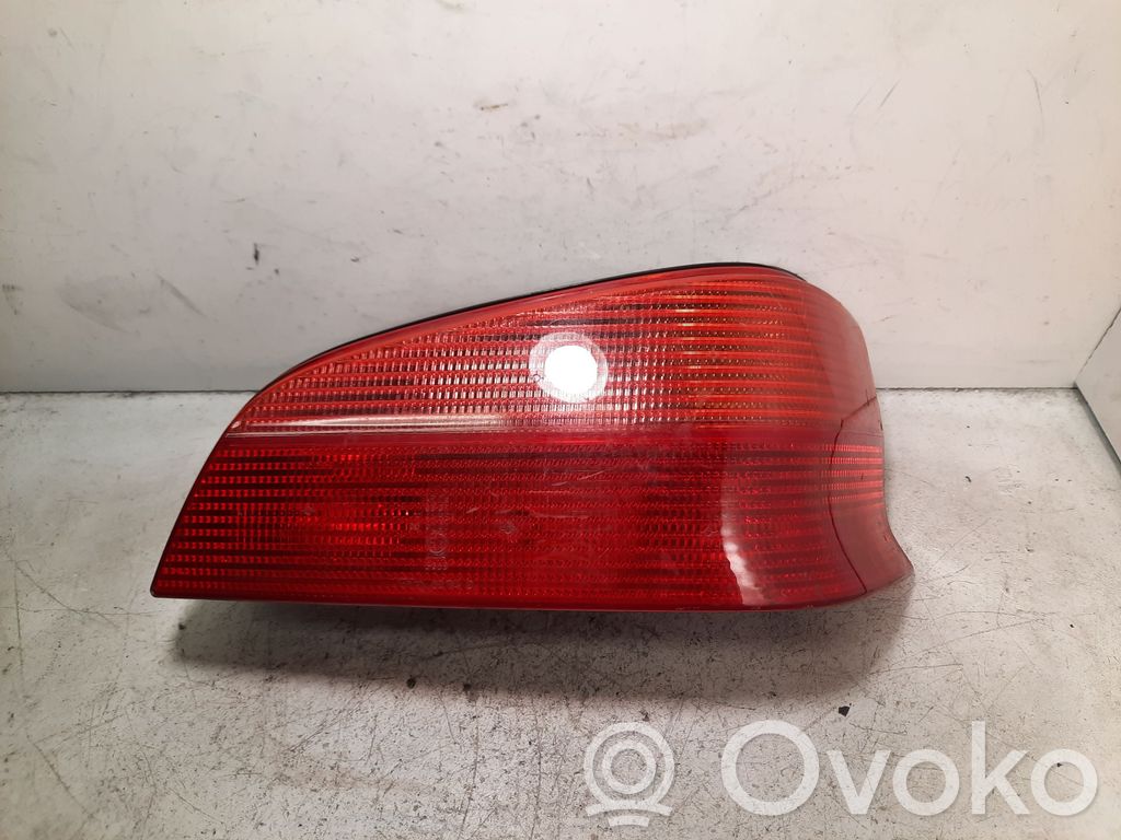 Peugeot 106 Lampa tylna 