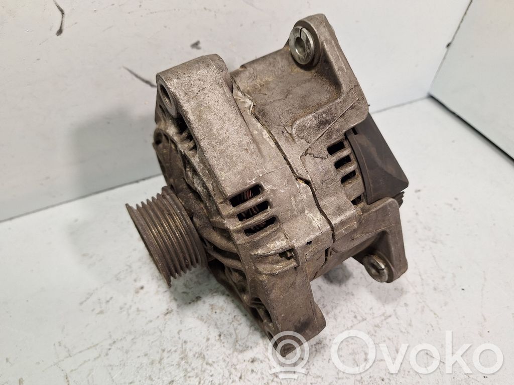 Opel Vectra B Ģenerators 