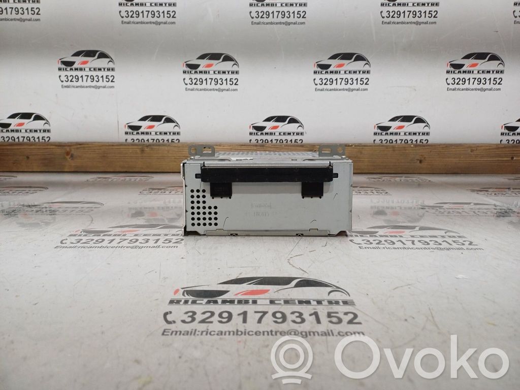 Ford Transit Unitate principală radio/CD/DVD/GPS 