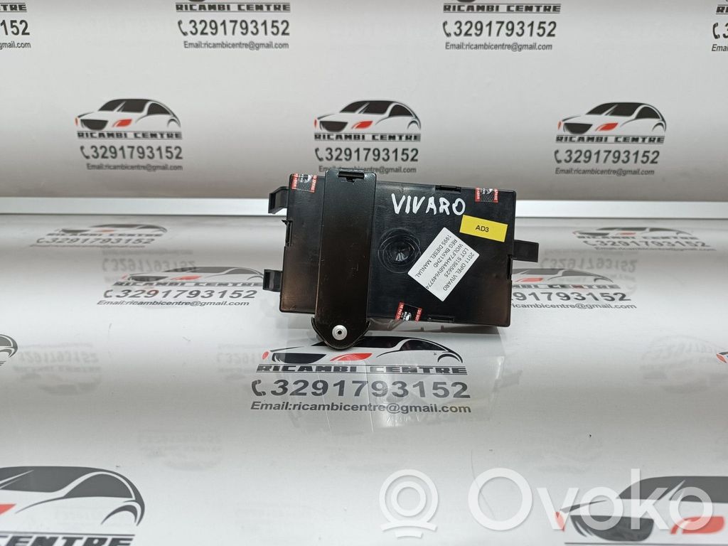 Opel Vivaro Comfort/convenience module 