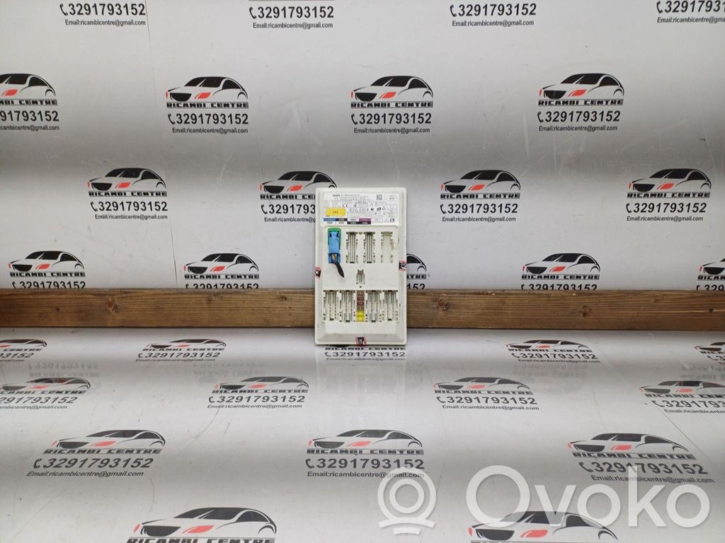 BMW X5 G05 Fuse box set 