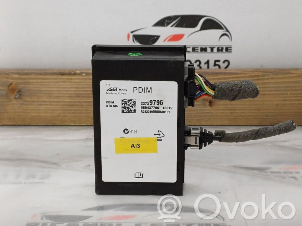 Opel Astra J Panel radia 