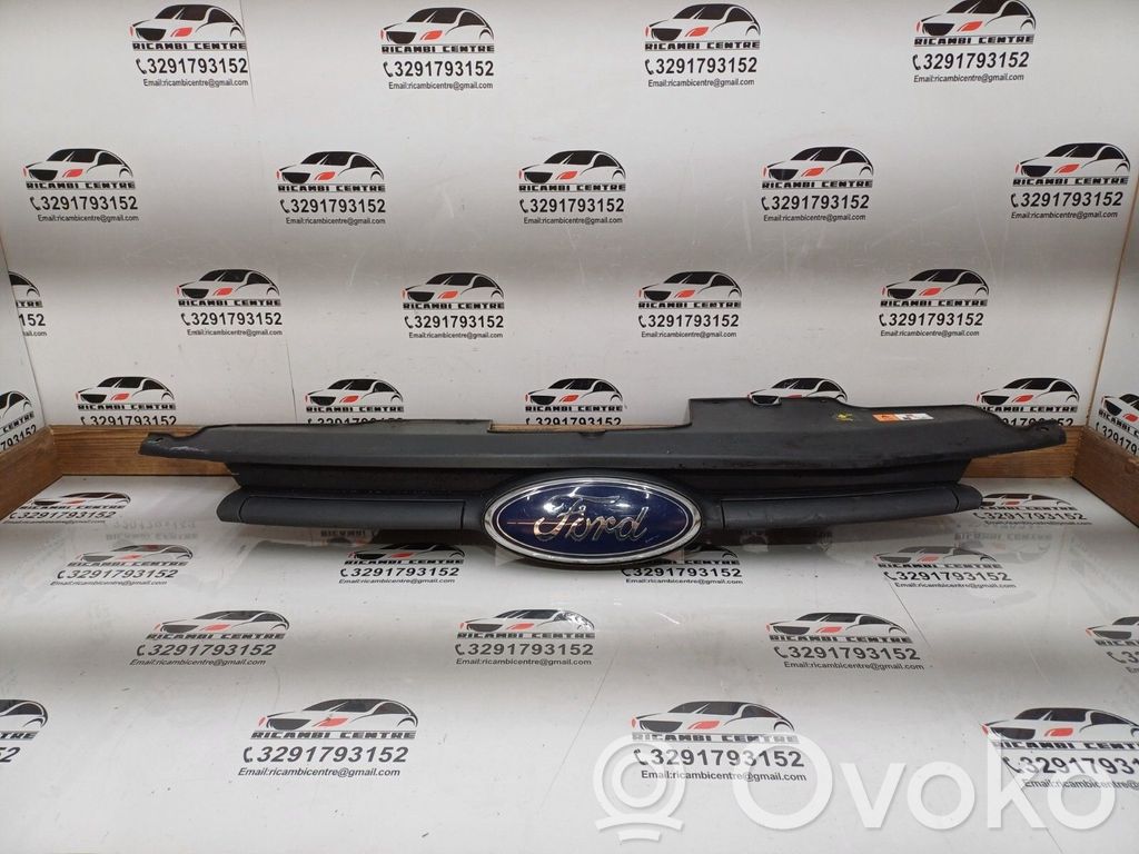Ford Focus Front grill 