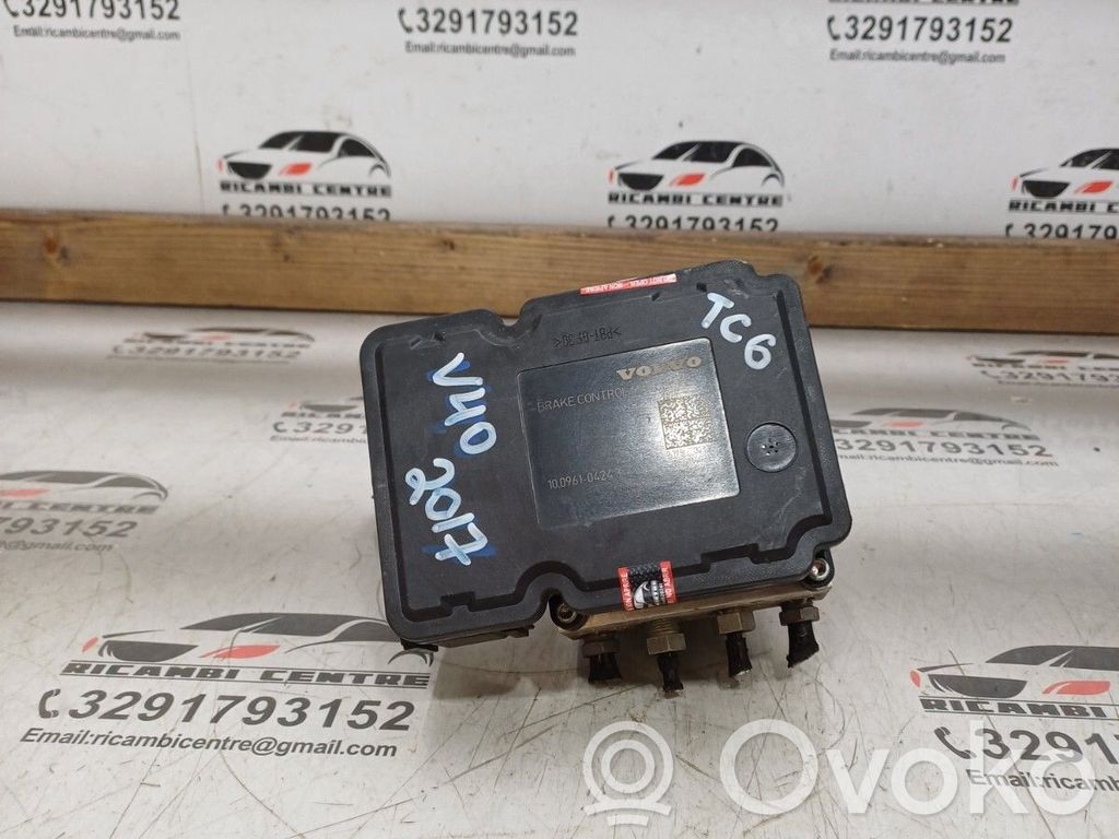 Volvo V40 ABS control unit/module 