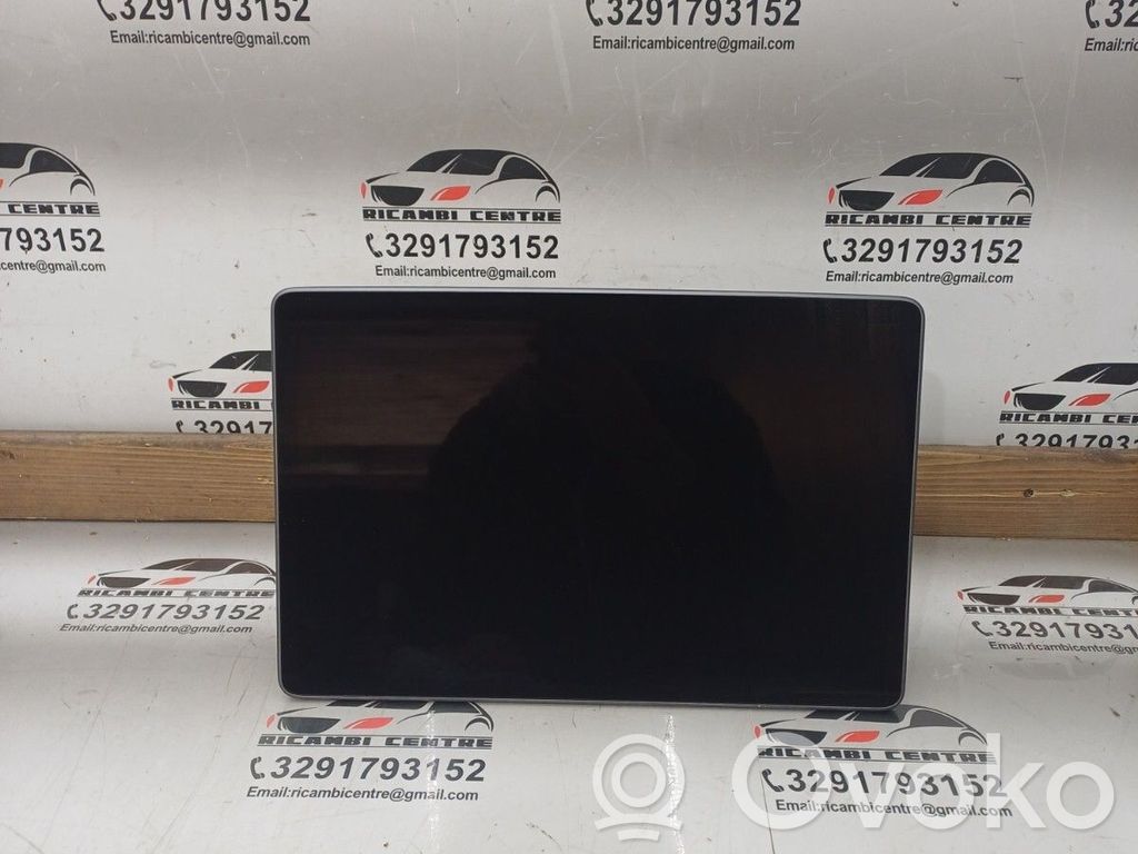 Tesla Model Y Screen/display/small screen 