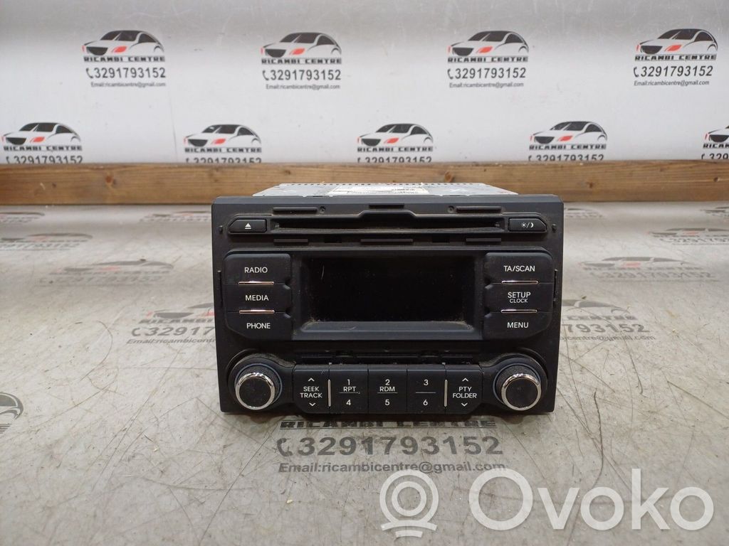 KIA Rio Panel / Radioodtwarzacz CD/DVD/GPS 