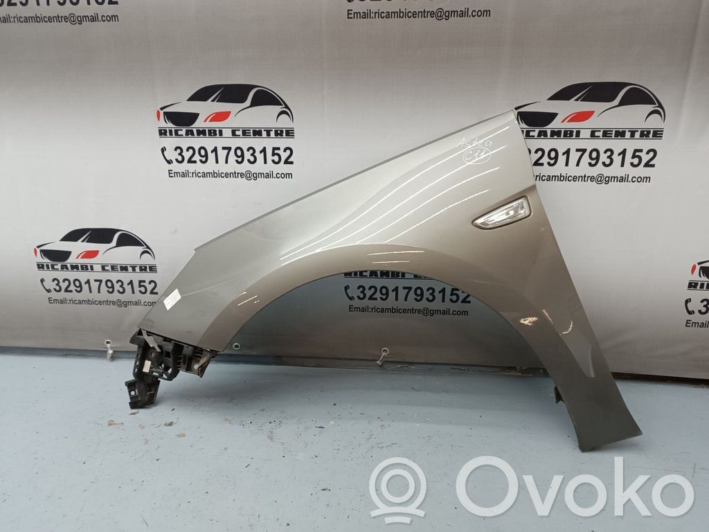 Opel Astra K Sparnas 