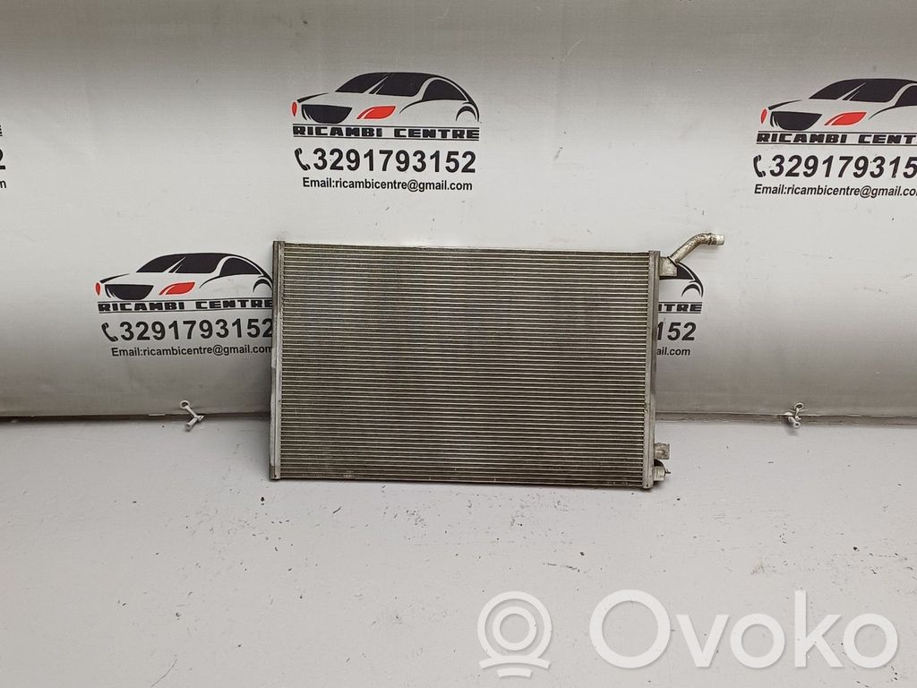 Jaguar F-Pace Radiador intercooler 