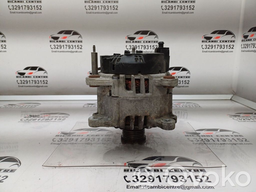 Volkswagen Golf VII Alternator 