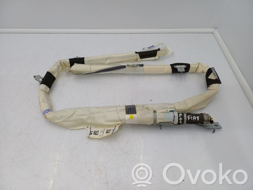 Fiat 500X Stogo oro pagalvė (užuolaida) 