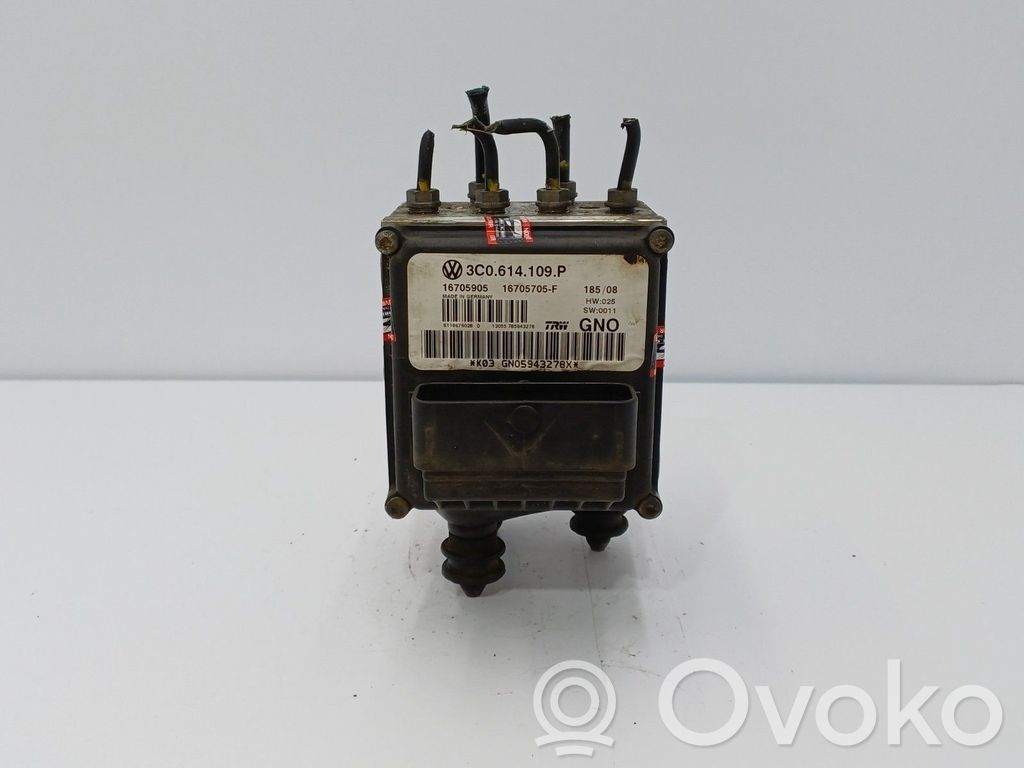 Volkswagen PASSAT B7 Sterownik / moduł ABS 