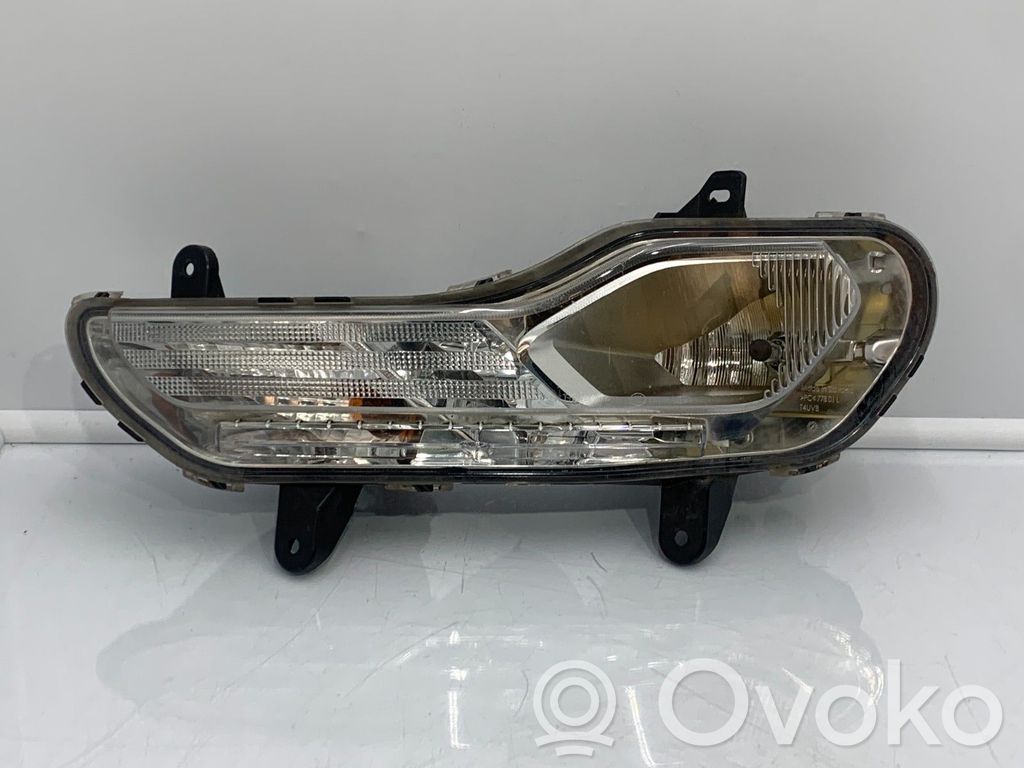 Ford Kuga I Faro/fanale 