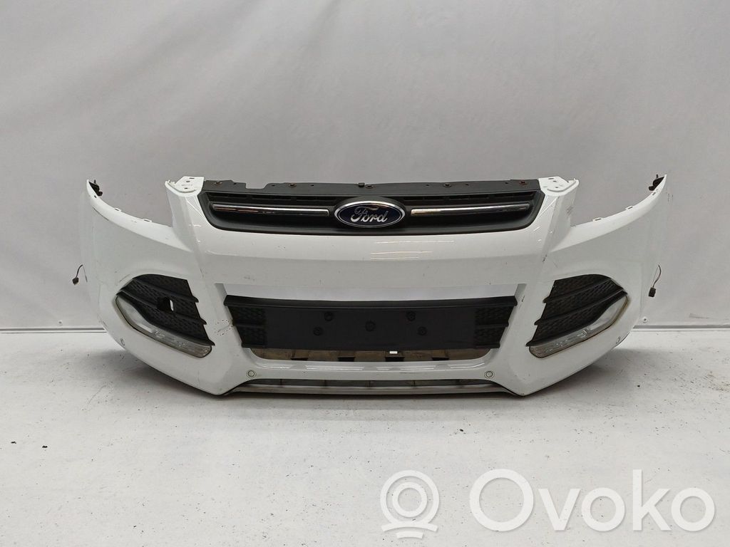 Ford Kuga II Priekinis bamperis 