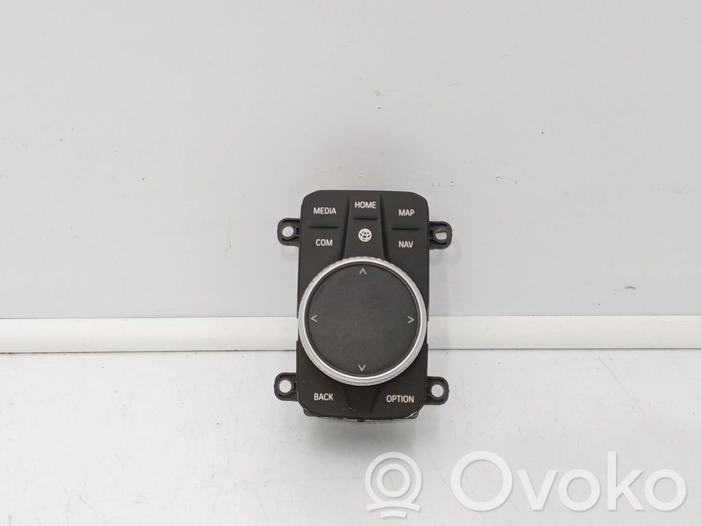 BMW 2 F44 Przyciski multifunkcyjne 
