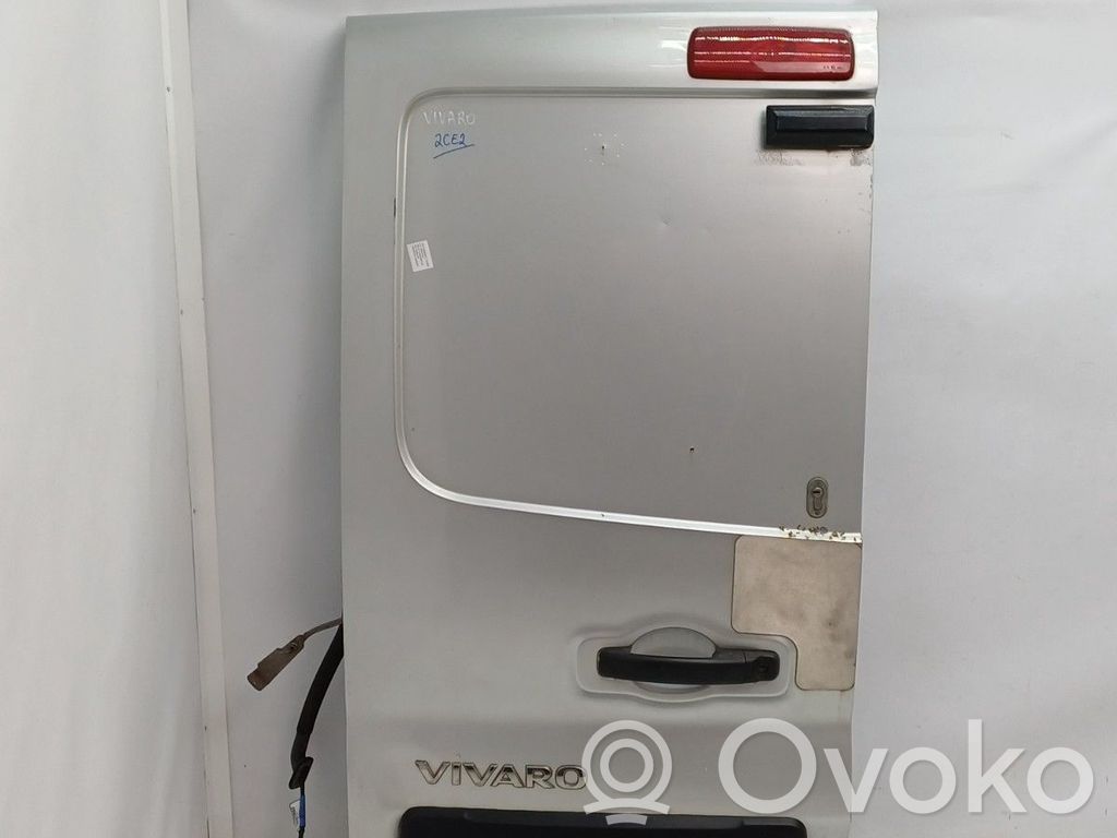 Opel Vivaro Priekinės durys 