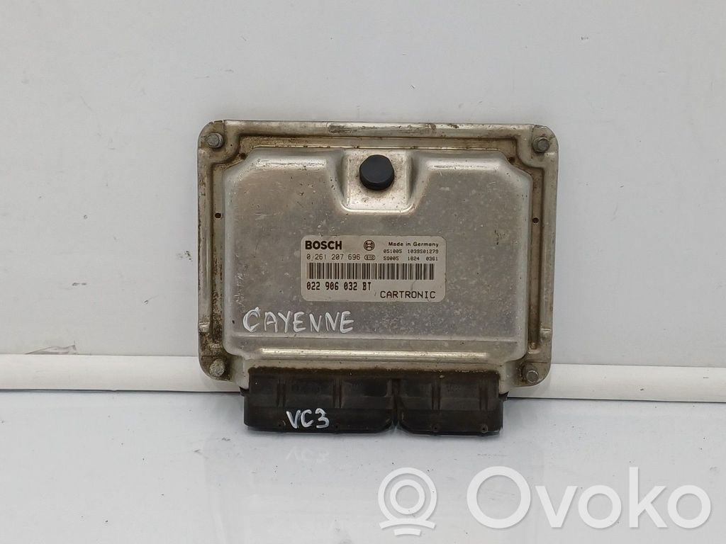 Komputer / Sterownik ECU silnika   022906032BT,0261207696,1039S01279,250KW,340CV,95561860200