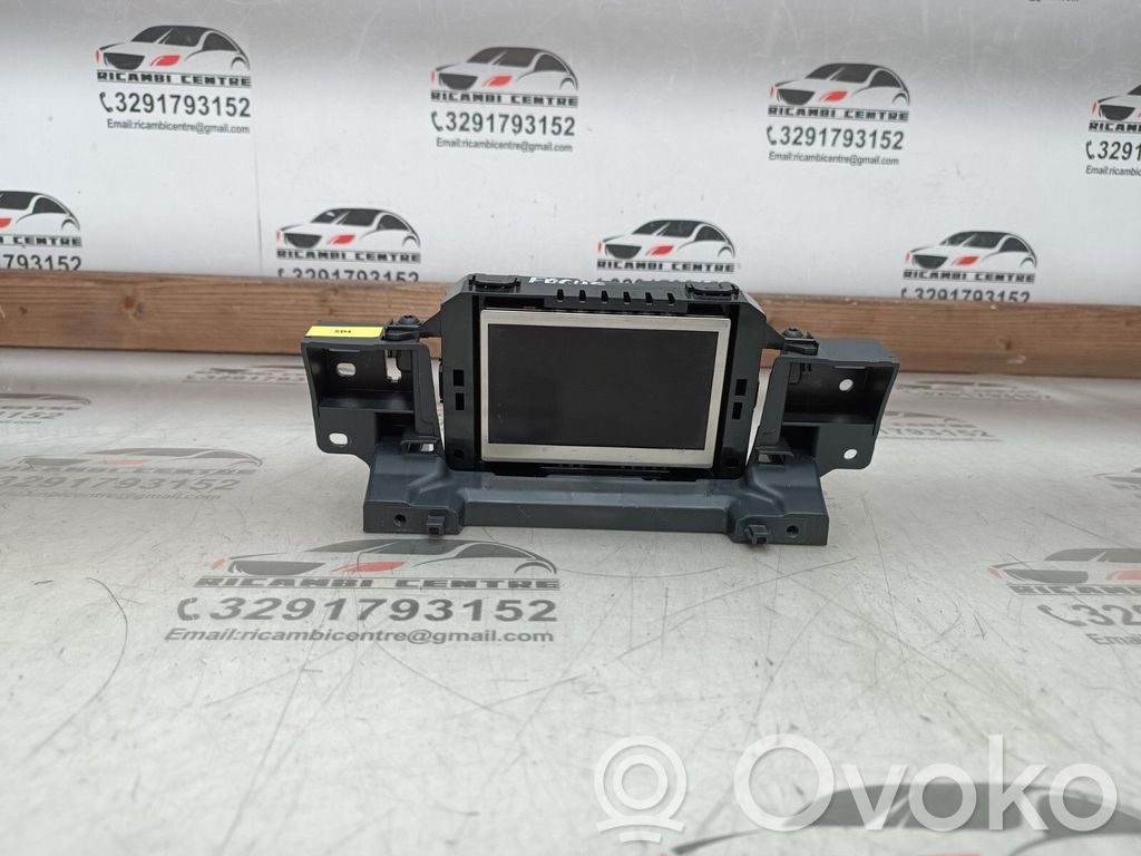 Ford Focus Screen/display/small screen 
