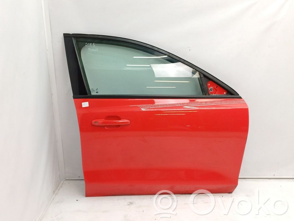 Ford Focus Дверь 