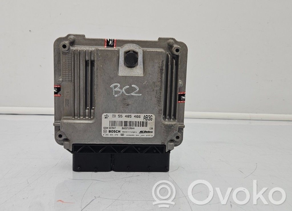 Opel Insignia A Komputer / Sterownik ECU silnika 