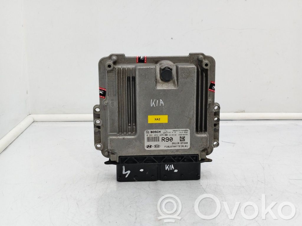 Engine control unit/module ECU   4300024BB0,0281032629,100KW136CV,1039T04755,391192FGG0,EDC17C57