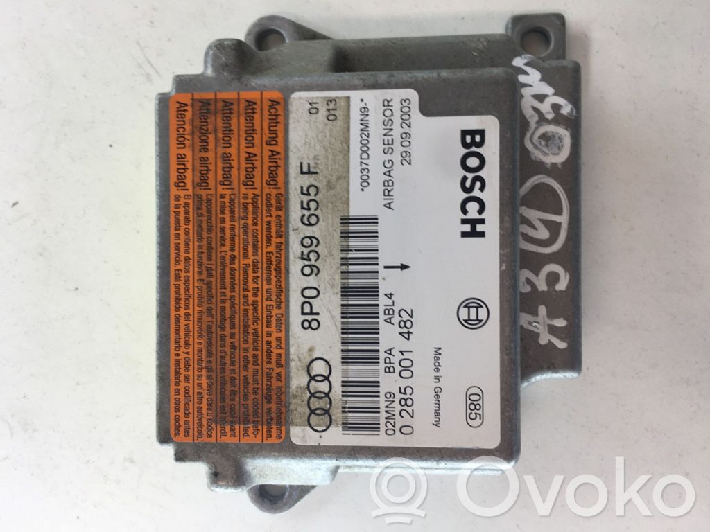 Audi A3 S3 8P Airbag control unit/module 