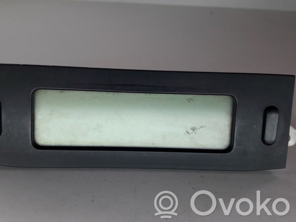 Peugeot 807 Screen/display/small screen 