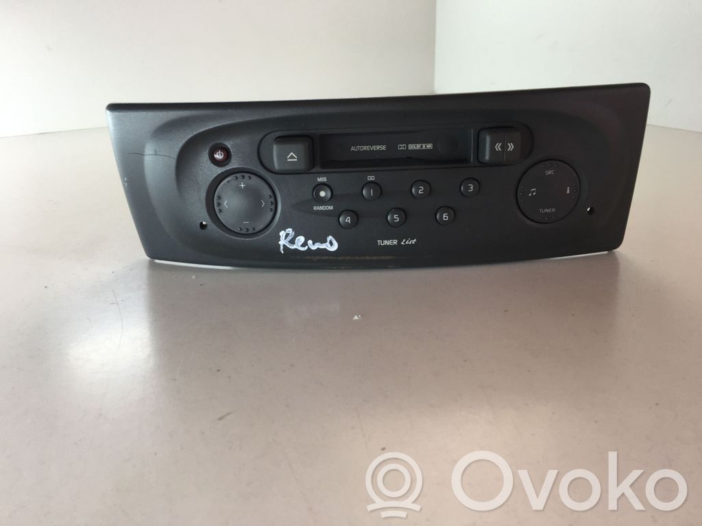 Renault Scenic I Radio / CD-Player / DVD-Player / Navigation 