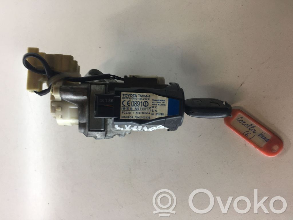 Toyota Corolla Verso E121 Ignition lock 