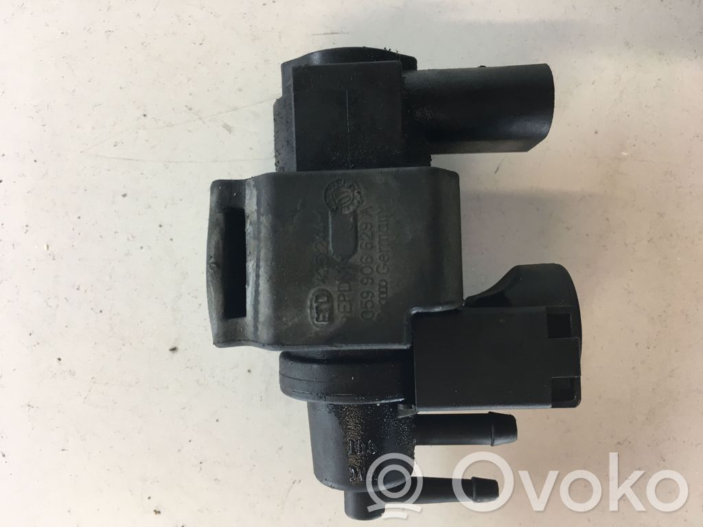 Audi A6 S6 C6 4F Electroválvula del turbo 