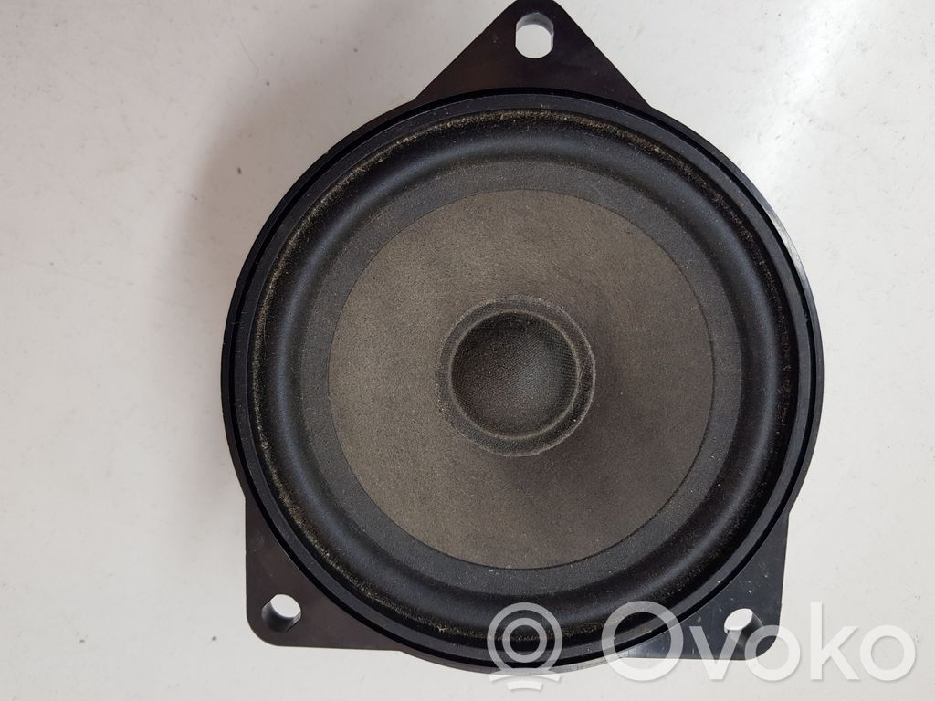 BMW X1 E84 Altavoz de la puerta delantera 