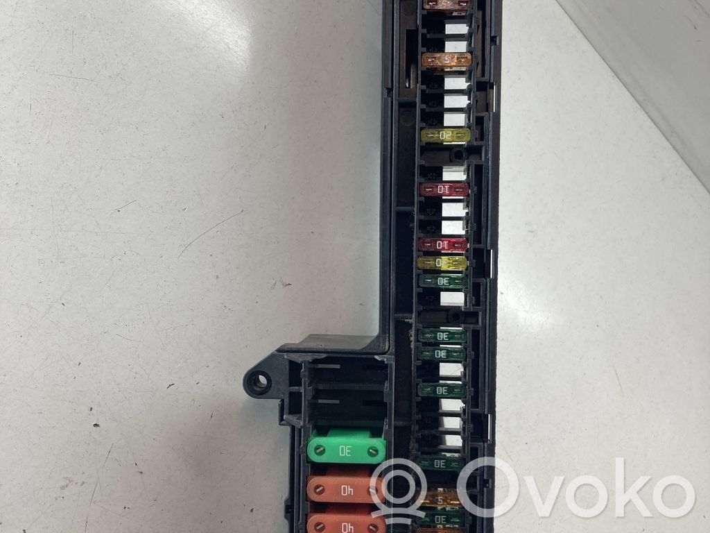 BMW 5 E60 E61 Saugiklių dėžė (komplektas) 