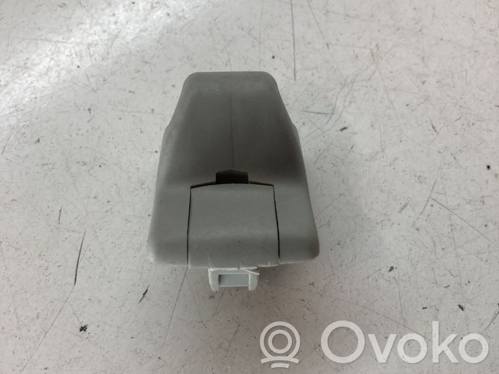 Sun visor clip/hook/bracket