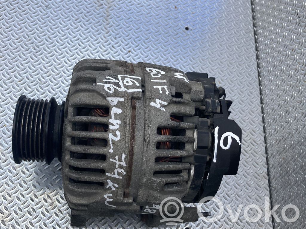 Volkswagen Golf IV Generator/alternator 