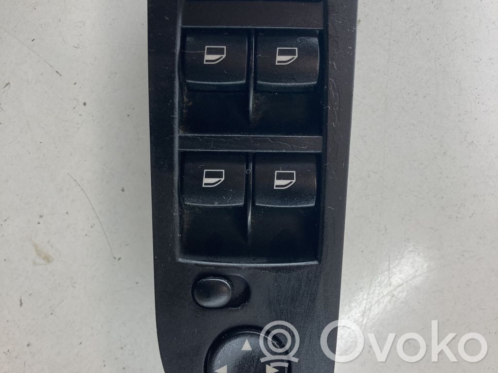 BMW 3 E90 E91 Elektrinių langų jungtukas 