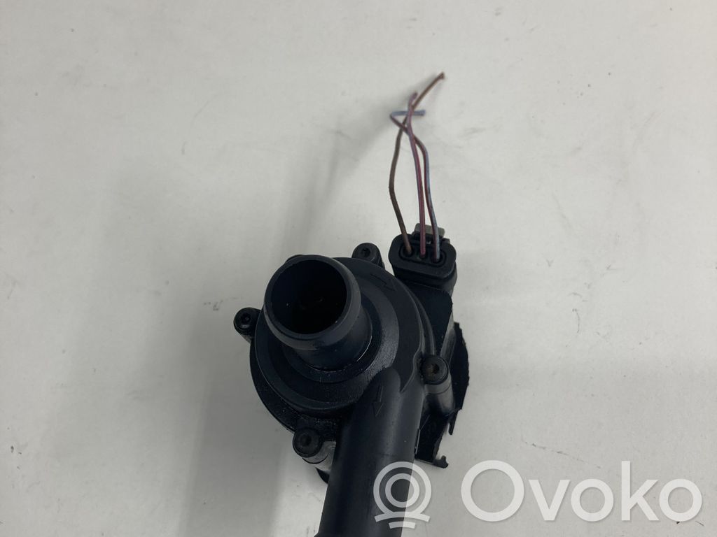 Audi A4 S4 B8 8K Pompe à eau de liquide de refroidissement 