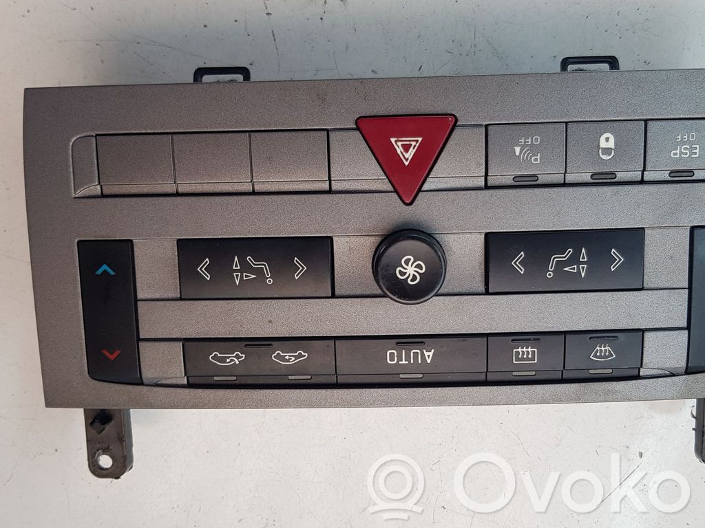 Citroen C5 Climate control unit 