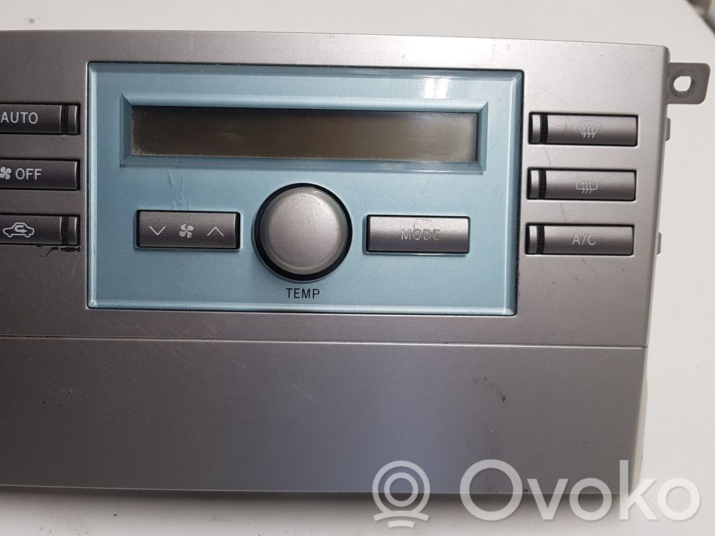 Toyota Corolla Verso AR10 Climate control unit 