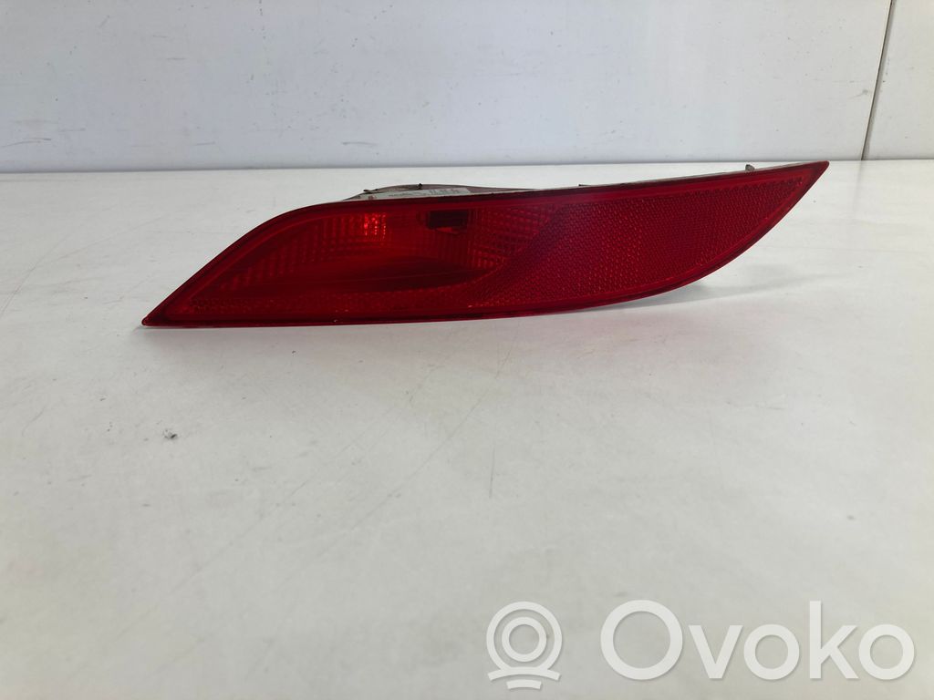 Volvo V40 Rückleuchte Heckleuchte in Stoßstange 