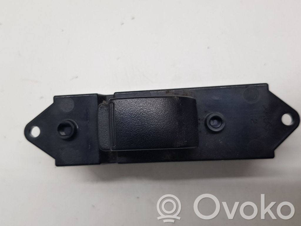 Peugeot 4007 Electric window control switch 
