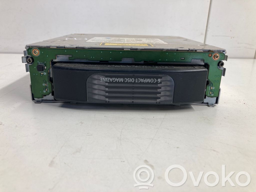 BMW 5 E60 E61 CD/DVD keitiklis 
