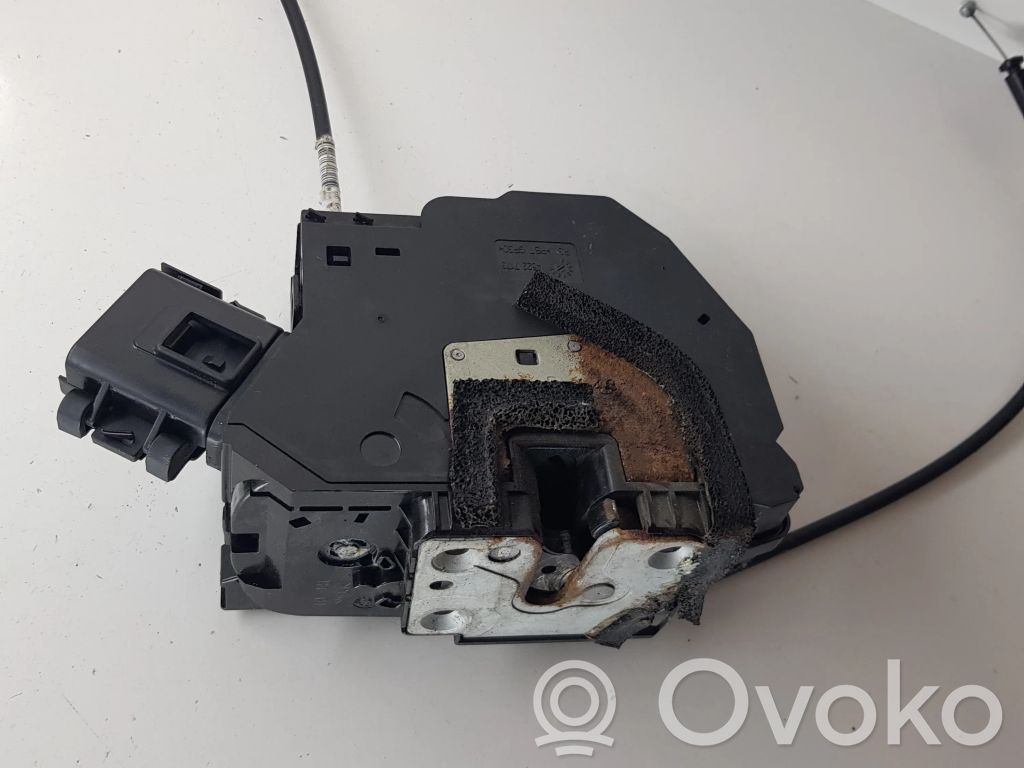 Renault Captur Priekinė durų spyna 